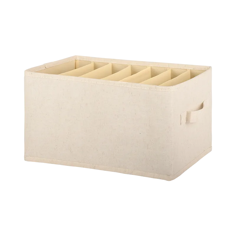 분배기가있는 저장 상자